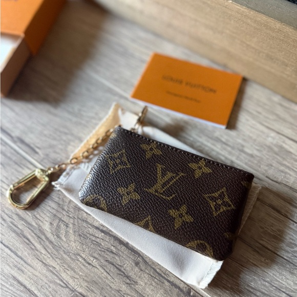 Louis Vuitton Accessories - Lv Louis Vuitton Change Purse Key Chain Coin Pouch Brown Monogram NEW Zippy